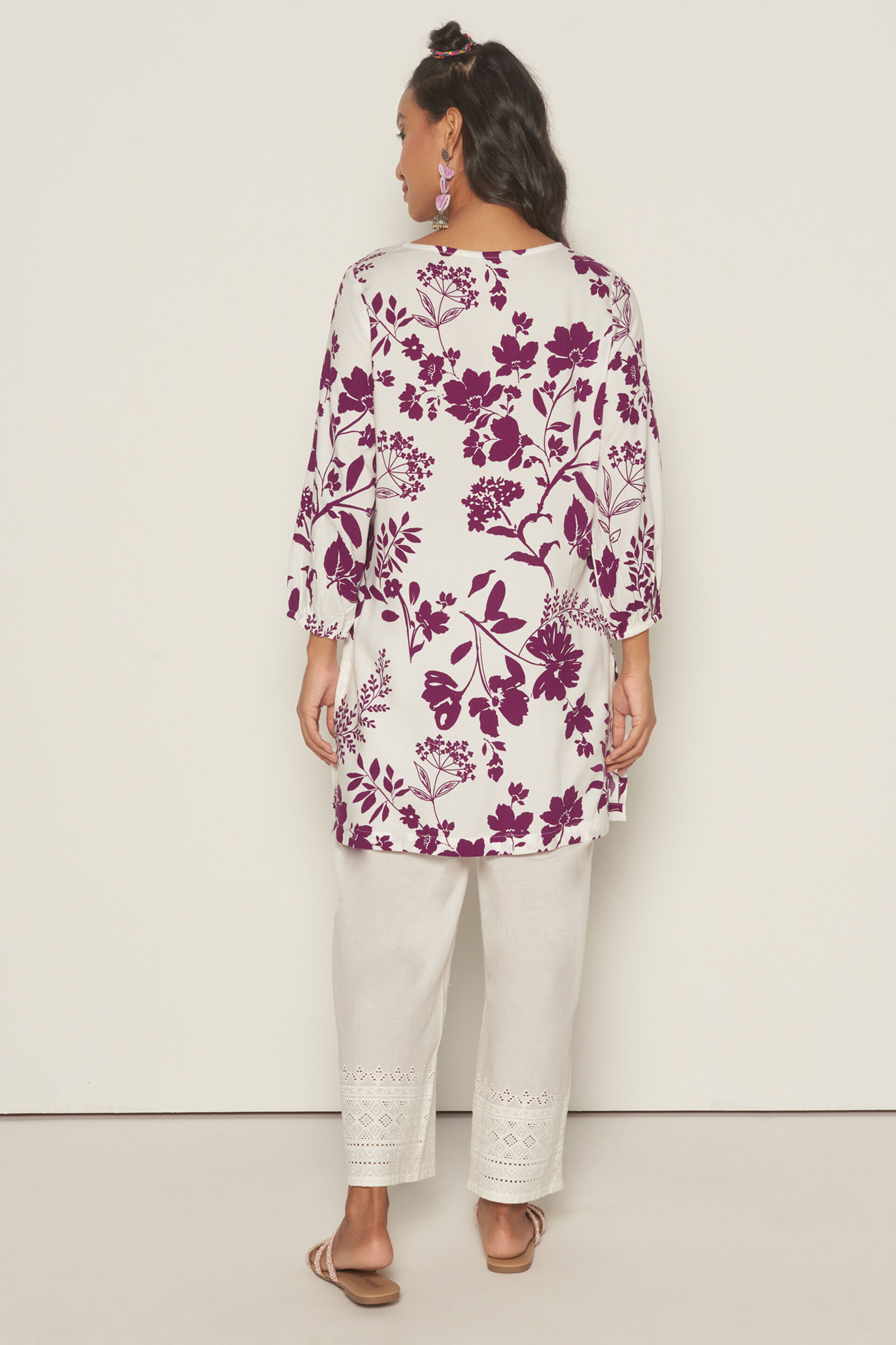 Tune Into Tunic Blooms, Purple, image 5